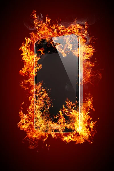 Smartphone negro en llamas —  Fotos de Stock
