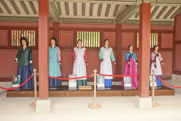 Традиционные корейские платья, Южная Корея — стоковое фото