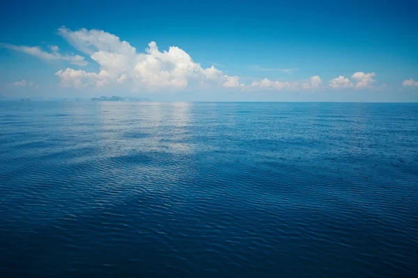 Błękitne morze — Zdjęcie stockowe