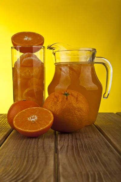 Oranges et jus — Photo