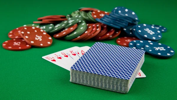 Playing-cards and chips — Stock Photo, Image