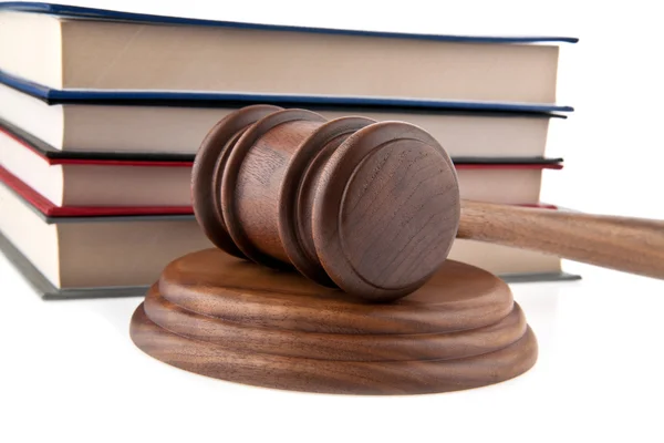 Schlägel und Bücher — Stockfoto