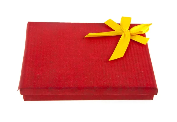 红色的盒子黄色蝴蝶结 免版税图库照片