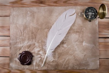 Pusula ve eski kağıt