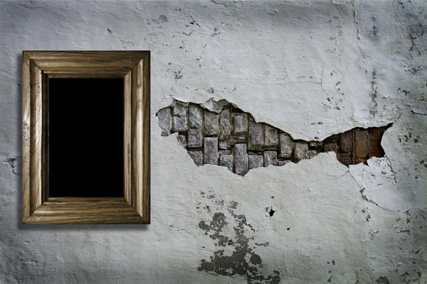 Старая стена с прицелом — стоковое фото