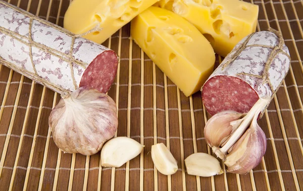 Salame e formaggio — Foto Stock