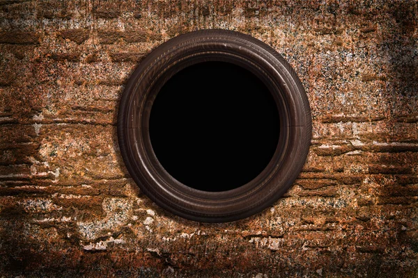 Alte Mauer mit Zielfernrohr — Stockfoto