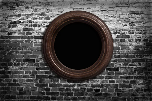 Old wall with a scope — Stock Photo, Image
