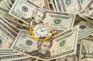 Saat ve dolar yığını