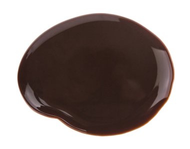 Beyaz arka planda izole çikolatalar. Tasarım ayrıntıları. Tasarım elemanları. Makro. Tam odaklanma. Kartvizitler, kartpostallar ve posterler için arka plan. Gıda nesnesi tasarımı. 