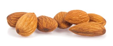 Bademler beyaz arka planda izole edilmiş. Tasarım ayrıntıları. Tasarım elemanları. Makro. Tam odaklanma. Kartvizitler, kartpostallar ve posterler için arka plan. Gıda nesnesi tasarımı. 