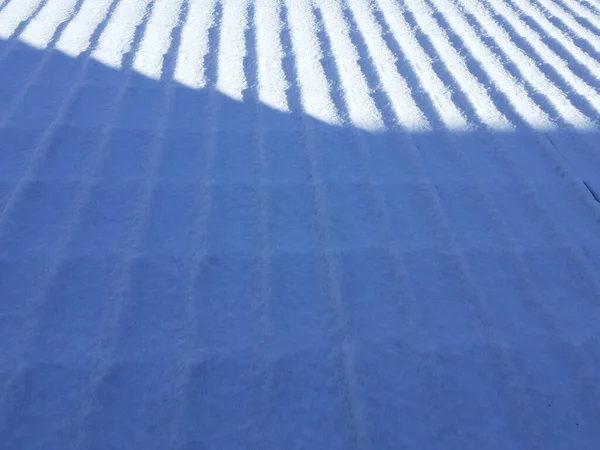 波状の表面に青い雪 デザインの詳細 デザイン要素 マクロだ フルフォーカス はがき ポスターの背景 — ストック写真