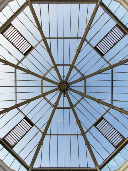 Glass ceiling — Stock Photo, Image