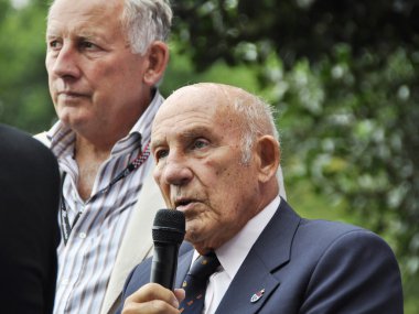 Efendim stirling moss