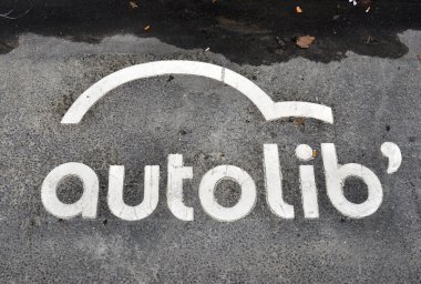 autolib işareti