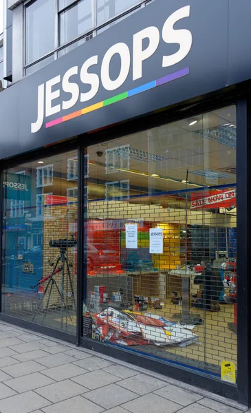La tienda de cámaras Jessops cerró en High Street Putney en Londres —  Fotos de Stock