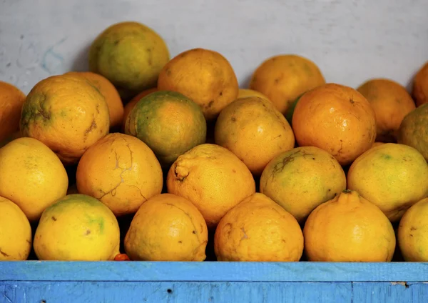 Laranjas orgânicas — Fotografia de Stock