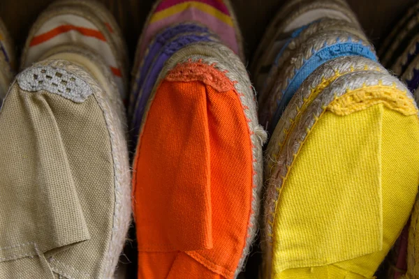 Espadrilles colorées — Photo