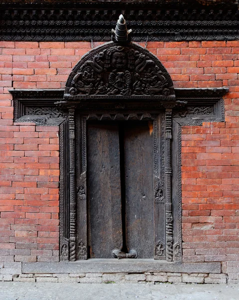 Traditional door in Kathmandu — Stock Photo, Image