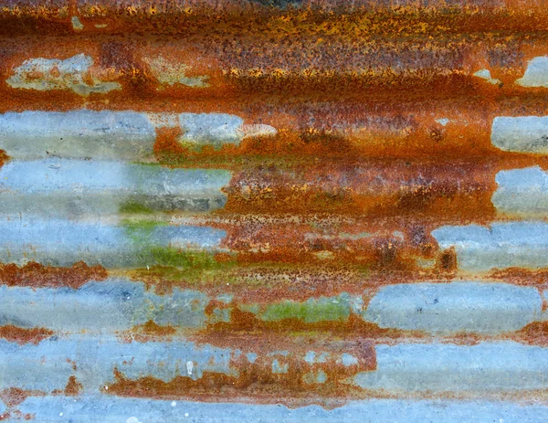 Rusty corrugated metal sheet — Stock Photo, Image