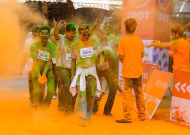 2014 Katmandu çalıştırmak renk