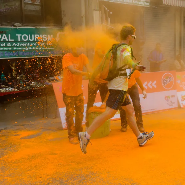 A corrida de cores 2014 em Kathmandu — Fotografia de Stock