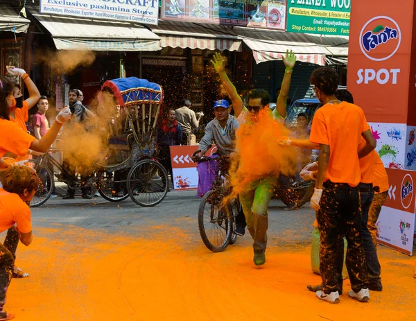 La corsa dei colori 2014 a Kathmandu — Foto Stock