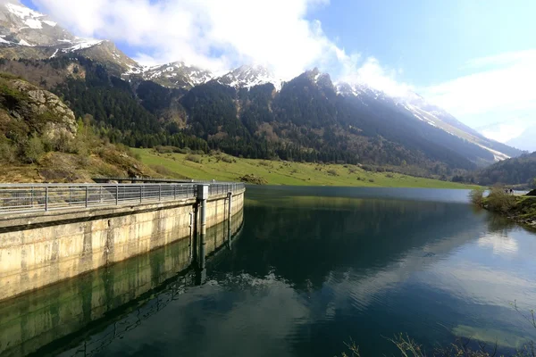 Weir, barragem, barragem — Fotografia de Stock