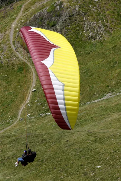 Paragliding — Stock Photo, Image