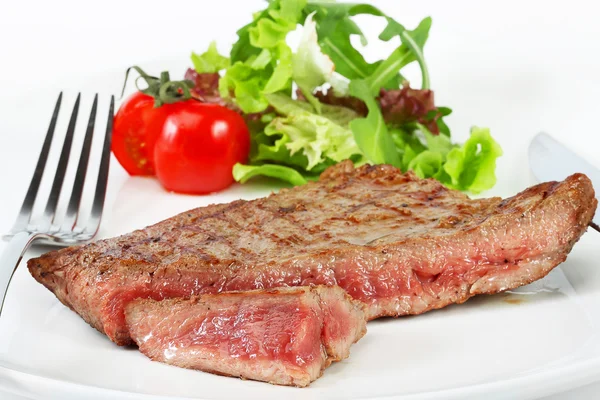 Rindersteak mit Gemüse — Stockfoto