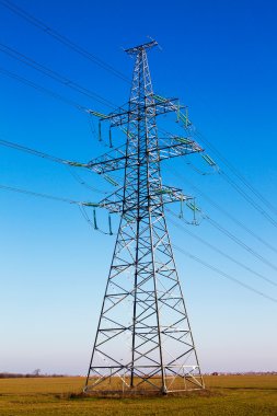 Elektrik İletim Hattı Kulesi