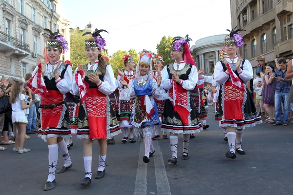 Odessa 24 de agosto: Homens em trajes tradicionais no festival na — Fotografia de Stock