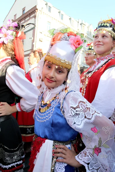 Odessa 24 de agosto: Homens em trajes tradicionais no festival na — Fotografia de Stock