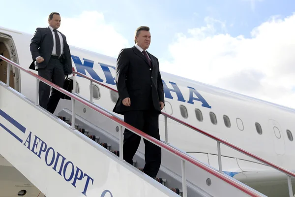ОДЕССА - 24 октября: Президент Украины Виктор Янукович Дури — стоковое фото