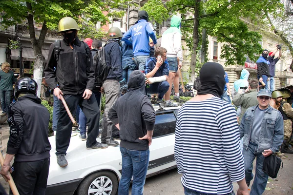 Odessa, Ukrajna - május 2, 2014-re: a tragikus zavargások belvárosában com — Stock Fotó
