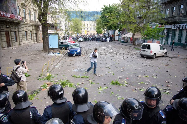 Odessa, Ukraina - 2 maja 2014: tragiczne zamieszki w centrum com — Zdjęcie stockowe