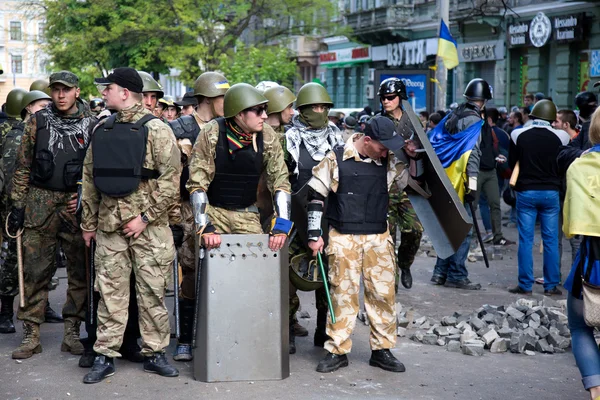ODESSA, UKRAINE - 2. toukokuuta 2014: Traagiset mellakat keskustassa com — kuvapankkivalokuva