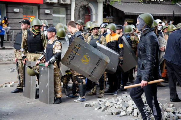 Odessa, Ukraina - den 2 maj, 2014: tragiska upploppen i centrala com — Stockfoto
