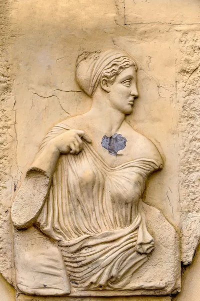 Freskomalerei an der Steinfassade Szenen aus alten griechischen Mythen — Stockfoto