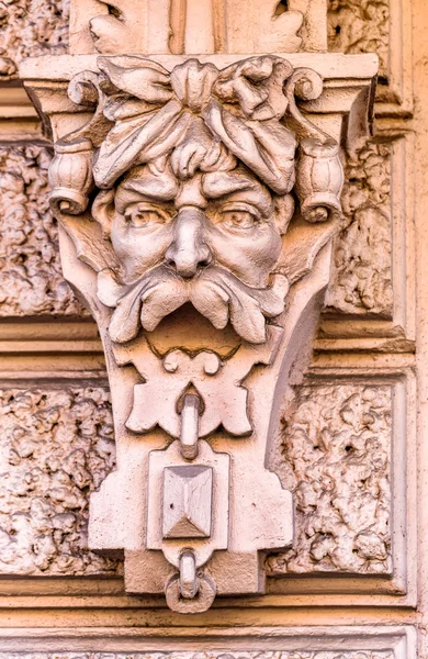 baş poseidon heykeli 