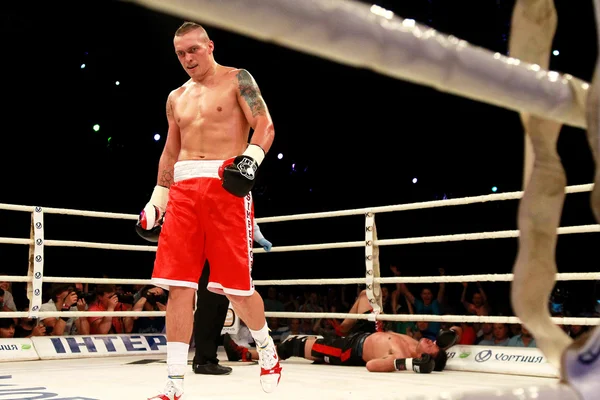 ODESSA, UCRANIA - 31 de mayo de 2014: Campeón del mundo de boxeo pesado , — Foto de Stock