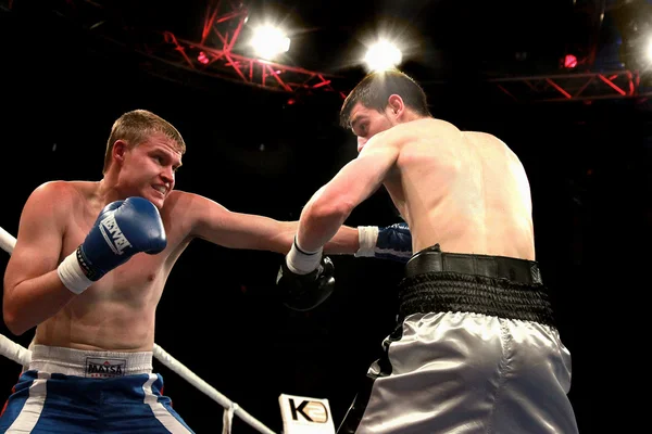 Odessa, Ukraine - May 31, 2014: In the boxing ring Artem Skornya — Stock Photo, Image