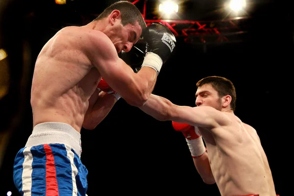 Odessa, Ucrania - 31 de mayo de 2014: En el ring de boxeo Umar Salamjv — Foto de Stock