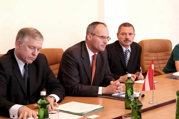 2011 年 5 月 26 日乌克兰-敖德萨： 大使和 ple — 图库照片