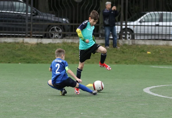 Odessa Ukraine Setembro 2021 Meninos Crianças Jogam Futebol Relva Artificial — Fotografia de Stock