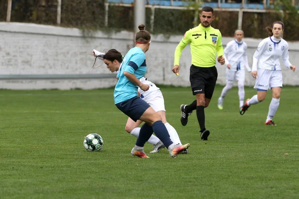 Odessa Ukraine December 2021 スタジアムの芝生のフィールドでの女子サッカー 女子サッカー選手権ホワイト Fcチェルノモレ オデッサ ユノスト チェルニゴフ — ストック写真