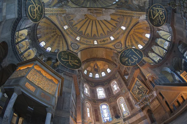 Innenraum der Hagia Sophia in Istanbul — Stockfoto