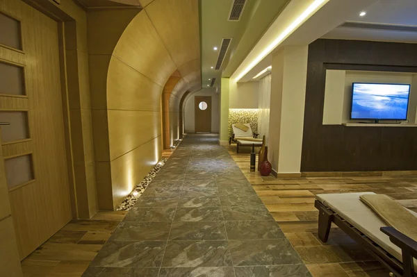 Corridor inside a luxury health spa — Stock Photo, Image