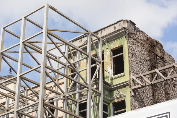 Staré opuštěné budovy, rekonstrukce — Stock fotografie