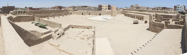 Paisaje panorámico del antiguo fuerte otomano — Foto de Stock